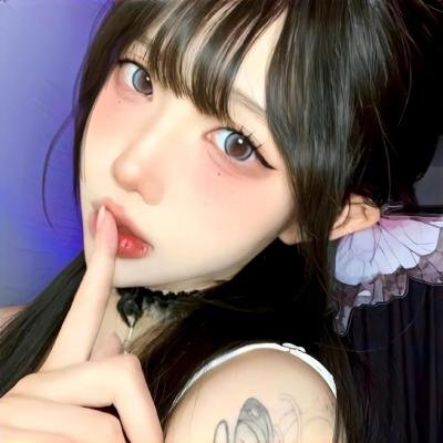 夜晚的水母不会游泳